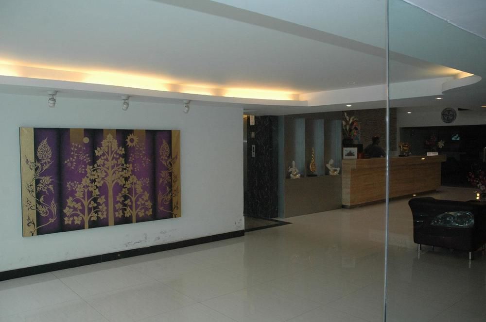 Hotel Swaran Palace Delhi  Bagian luar foto